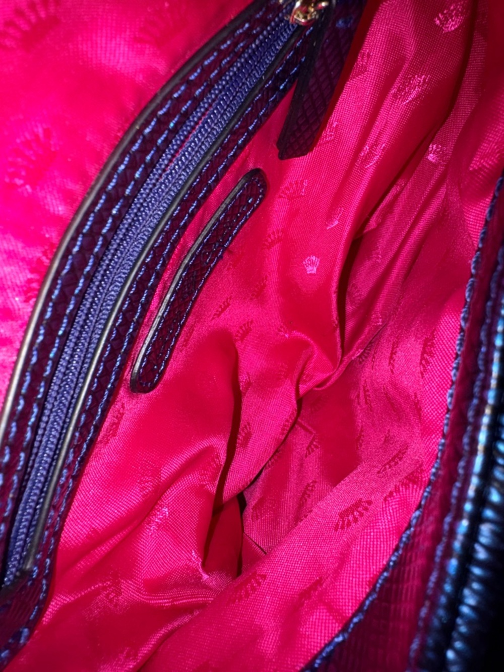 Juicy Couture Metallic Blue/Purple Crossbody Shoulder Bag w/ gold charm - Picture 5 of 8